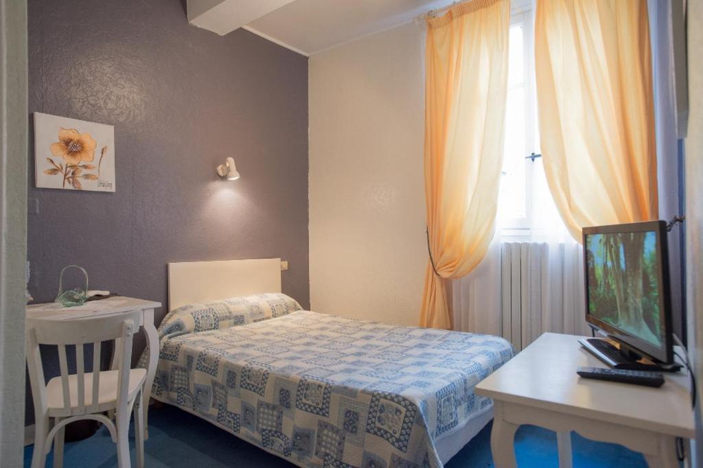 Hotel Saint Vincent Bagneres-de-Bigorre Ngoại thất bức ảnh